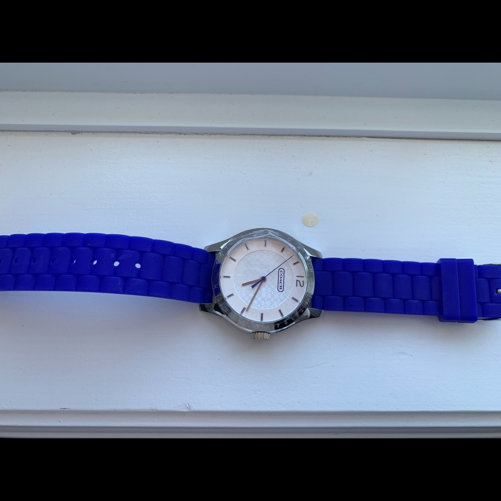 COACH PURPLE WATCH